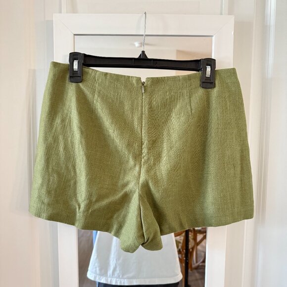 Tory Burch Olive Green Linen-Blend Shorts Size 6 - Picture 3 of 4